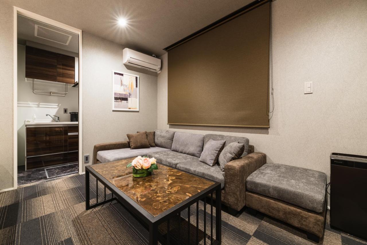 Grand Base Hakata Naraya * Fukuoka (Fukuoka)